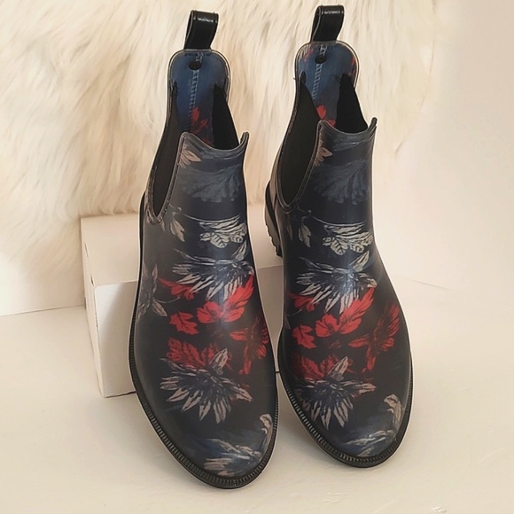 Joules Womens Rockingham Navy Flower Rain Garden Boots Waterproof Chelsea Size 6 - Picture 4 of 10